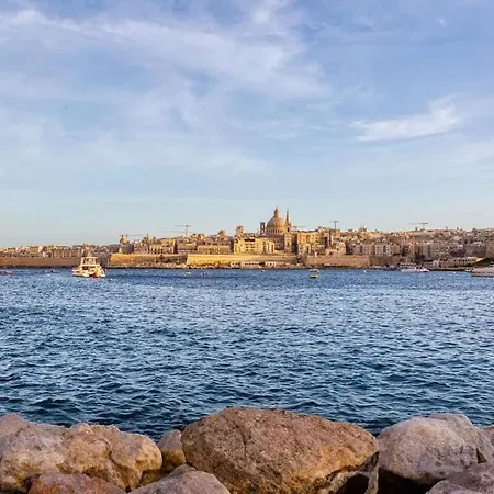 Apartment Relaxing Seaside Escape 1-bed Maisonette Near Sea *