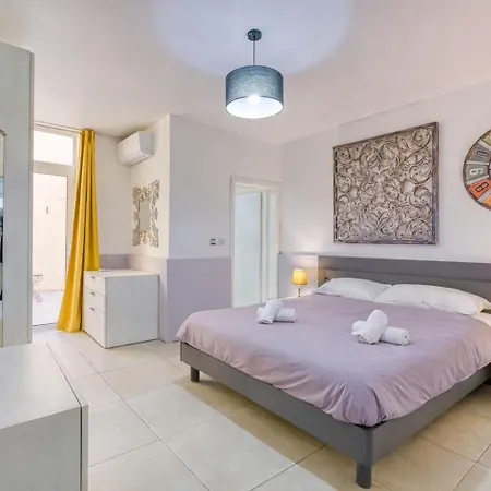 Relaxing Seaside Escape 1-bed Maisonette Near Sea Σλιέμα